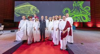 Prof. dr. Filip Vanhoenacker (centraal in beeld), radioloog AZ Sint-Maarten