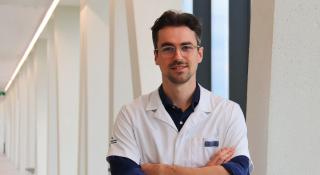 dr. Tomas Gajdos