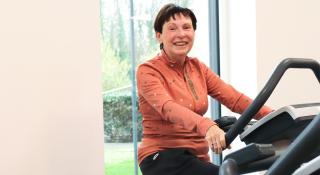 Nicole in revalidatiezaal AZ Sint-Maarten